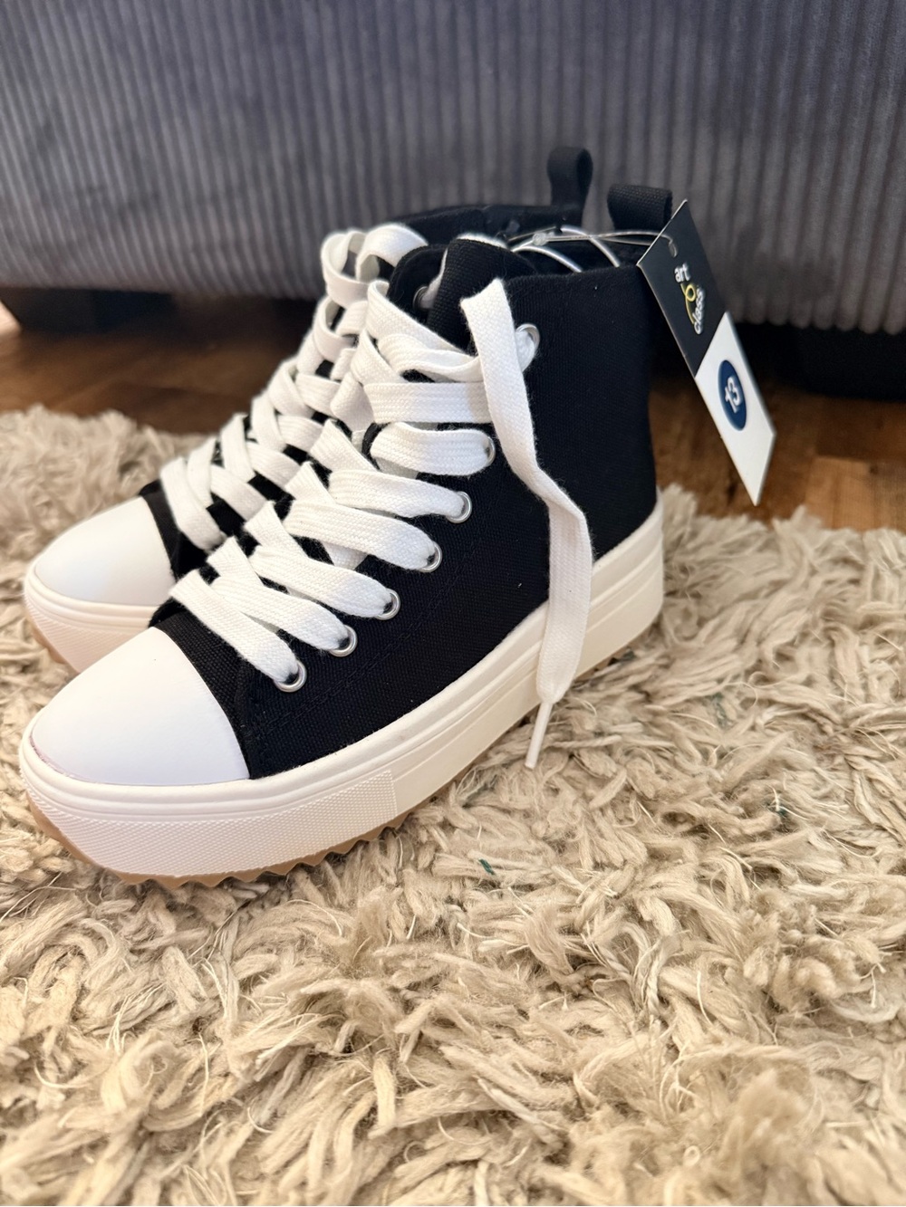 art class Black and White High-Top Platform Sneakers